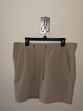 Goodfellow & Co Khaki/Tan Cargo Shorts